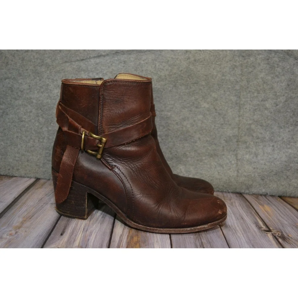 Frye Boots Womens Size 9 B Brown Leather Ankle Buckle Booties Malorie Knotted